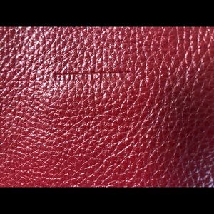 Beautiful leather, Burberry bag